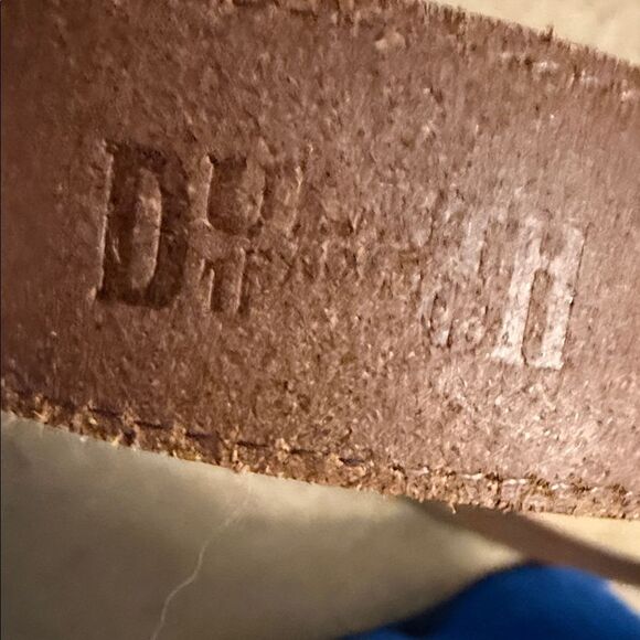Deluth Trading Co. brown Leather Belt with solid brass buckle sz 42 - Picture 2 of 6